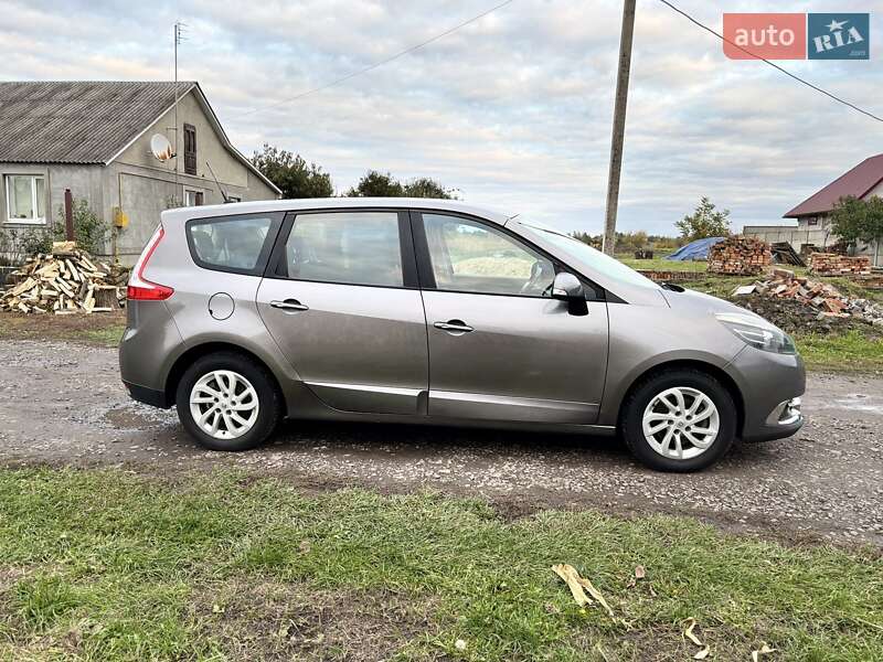 Минивэн Renault Grand Scenic 2013 в Рожище
