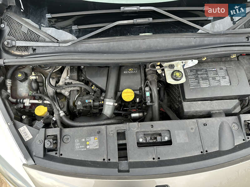 Минивэн Renault Grand Scenic 2012 в Житомире