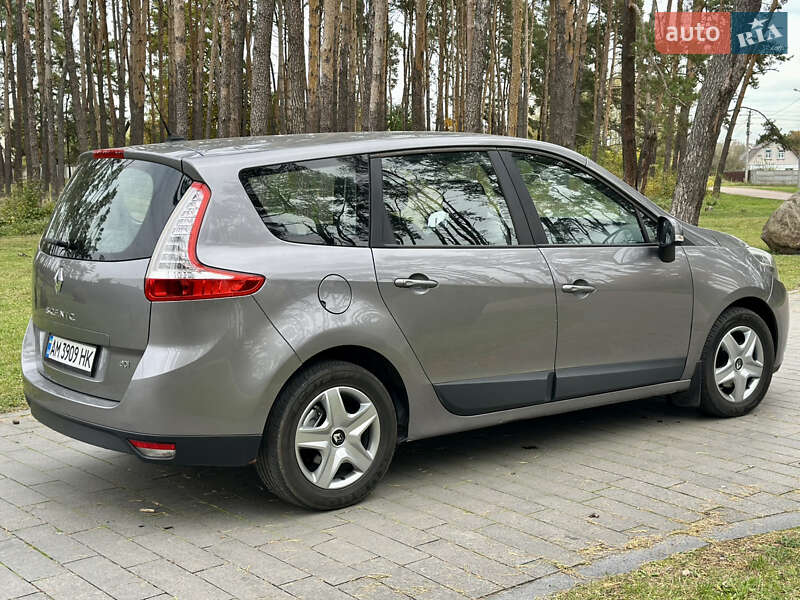 Минивэн Renault Grand Scenic 2013 в Житомире