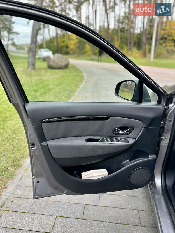 Минивэн Renault Grand Scenic 2013 в Житомире