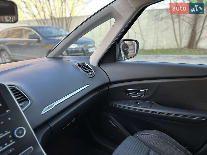 Минивэн Renault Grand Scenic 2017 в Одессе фото 28 Минивэн Renault Grand Scenic 2017 в Одессе