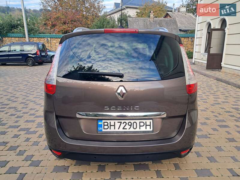 Минивэн Renault Grand Scenic 2013 в Могилев-Подольске