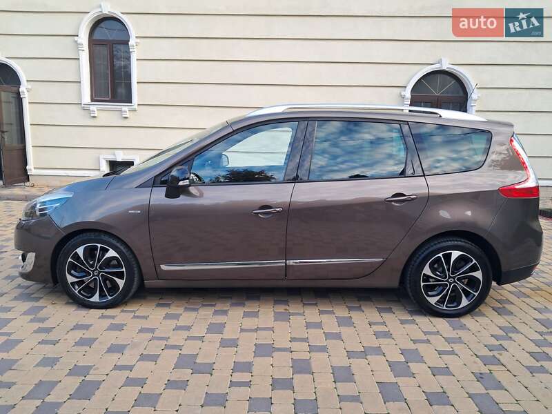 Минивэн Renault Grand Scenic 2013 в Могилев-Подольске