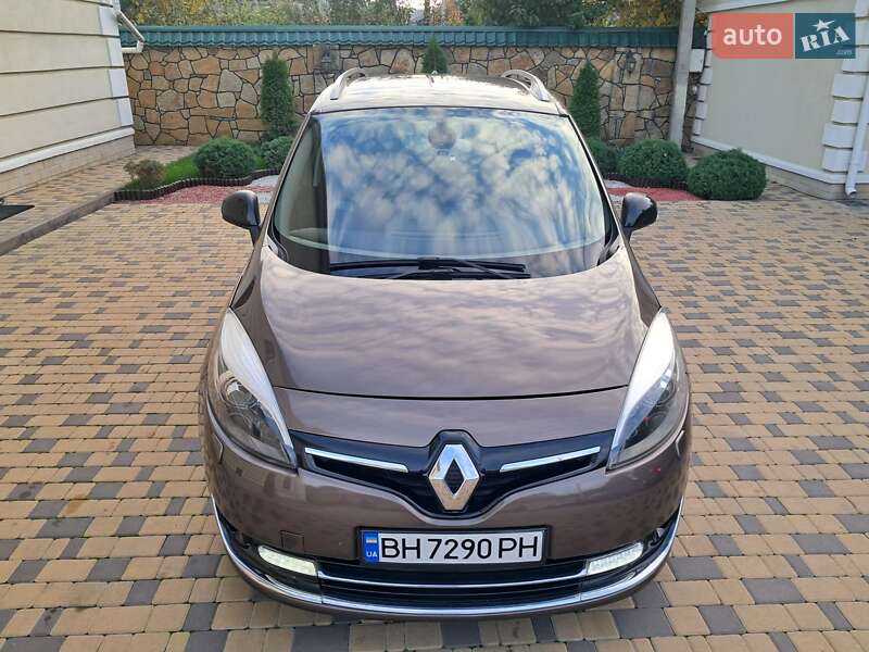 Минивэн Renault Grand Scenic 2013 в Могилев-Подольске