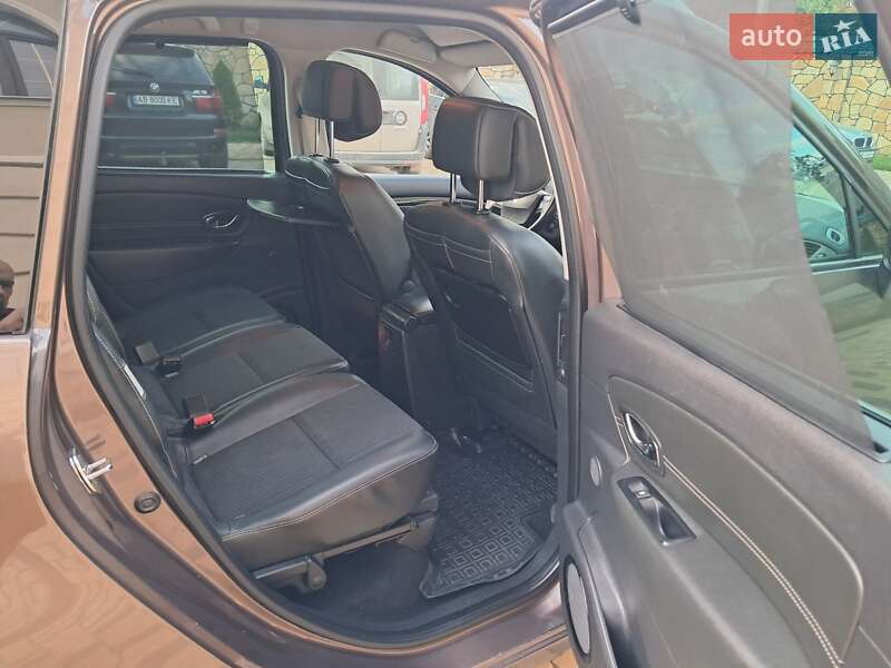 Минивэн Renault Grand Scenic 2013 в Могилев-Подольске