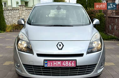 Минивэн Renault Grand Scenic 2010 в 