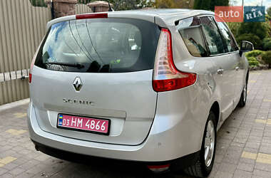 Минивэн Renault Grand Scenic 2010 в 