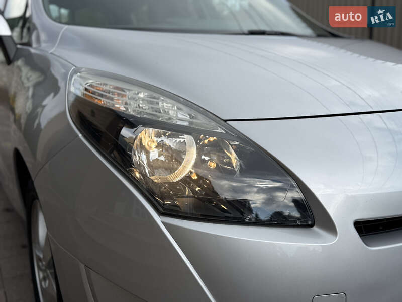 Минивэн Renault Grand Scenic 2010 в Тернополе