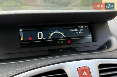 Минивэн Renault Grand Scenic 2010 в 