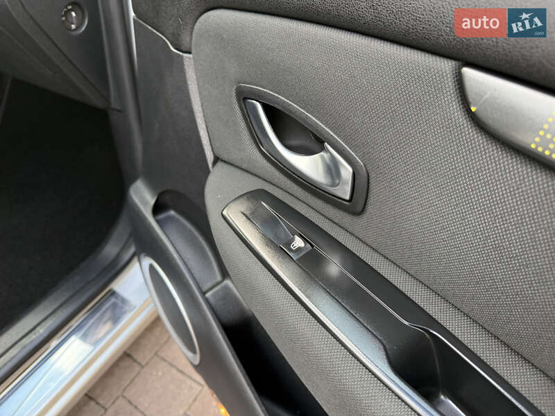 Минивэн Renault Grand Scenic 2010 в Тернополе
