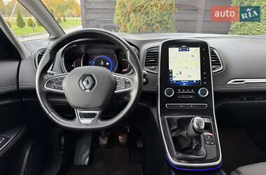 Минивэн Renault Grand Scenic 2017 в 