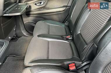 Минивэн Renault Grand Scenic 2017 в 