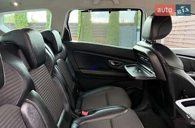 Минивэн Renault Grand Scenic 2017 в 