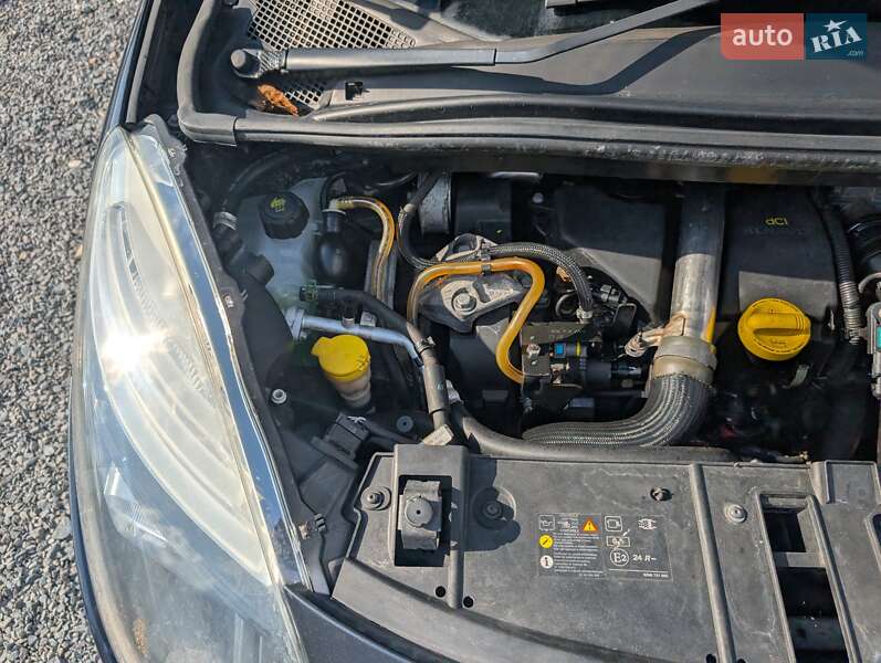 Мінівен Renault Grand Scenic 2011 в Рівному фото 50 Мінівен Renault Grand Scenic 2011 в Рівному
