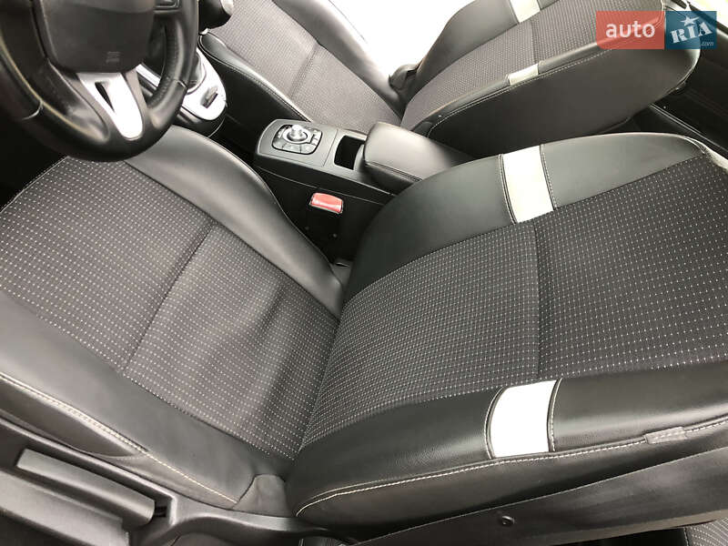 Минивэн Renault Grand Scenic 2012 в Ровно