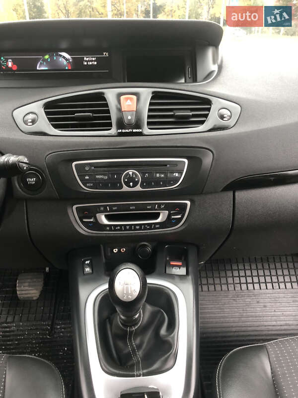 Минивэн Renault Grand Scenic 2012 в Ровно