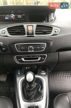 Мінівен Renault Grand Scenic 2012 в 