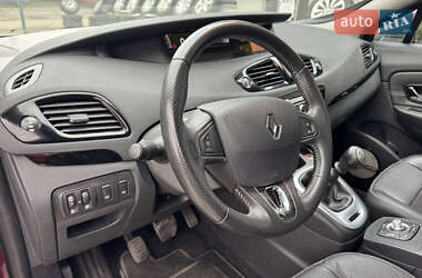 Минивэн Renault Grand Scenic 2016 в 