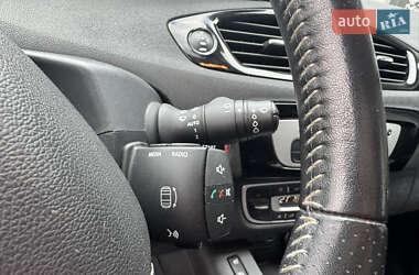 Минивэн Renault Grand Scenic 2016 в 