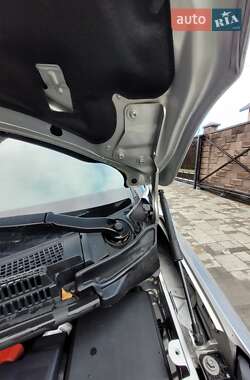 Минивэн Renault Grand Scenic 2018 в 