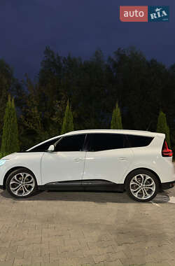 Минивэн Renault Grand Scenic 2017 в 