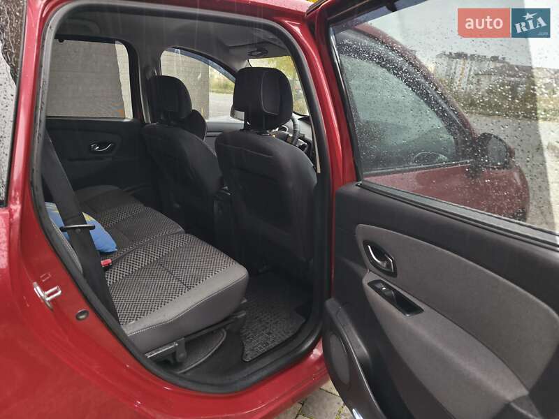 Минивэн Renault Grand Scenic 2011 в Ивано-Франковске