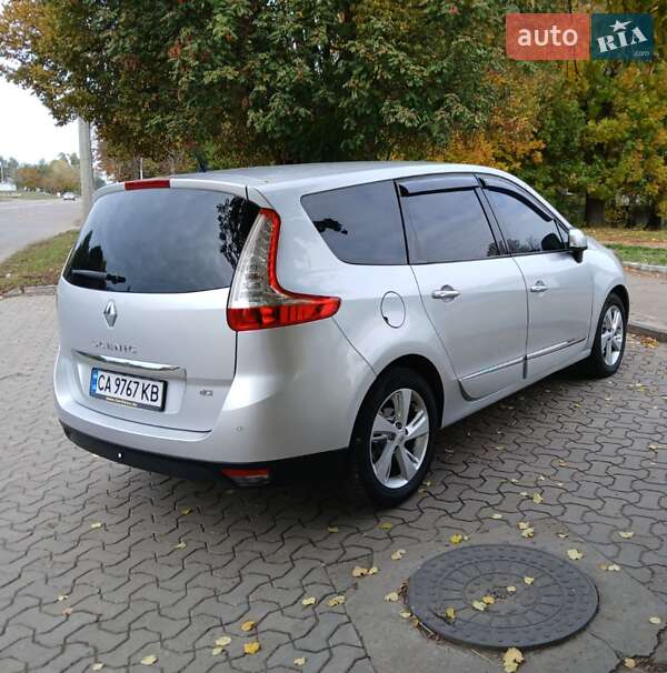 Минивэн Renault Grand Scenic 2012 в Черкассах фото 6 Минивэн Renault Grand Scenic 2012 в Черкассах