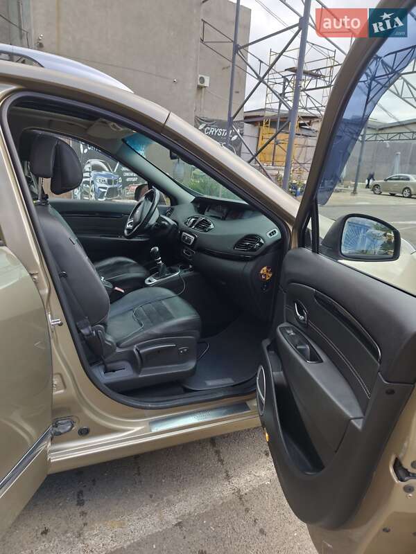 Минивэн Renault Grand Scenic 2014 в Одессе фото 5 Минивэн Renault Grand Scenic 2014 в Одессе