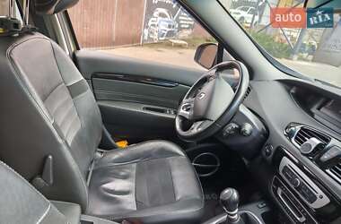 Минивэн Renault Grand Scenic 2014 в 