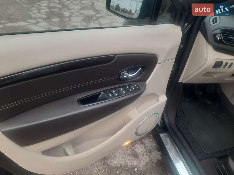 Минивэн Renault Grand Scenic 2012 в Ровно фото 3 Минивэн Renault Grand Scenic 2012 в Ровно