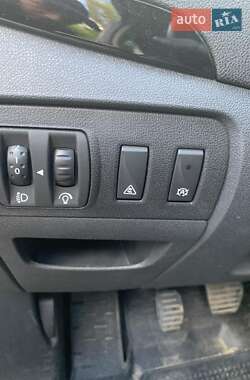 Минивэн Renault Grand Scenic 2011 в 