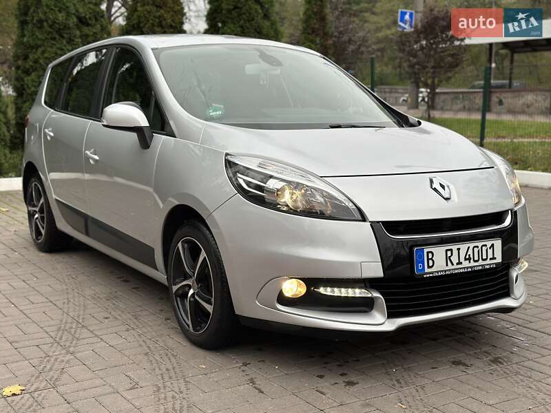 Минивэн Renault Grand Scenic 2012 в Киеве