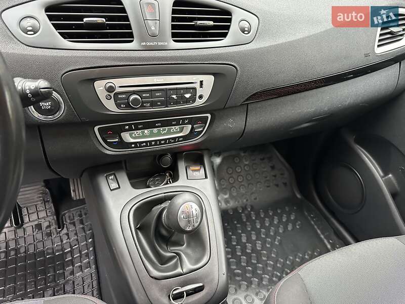Минивэн Renault Grand Scenic 2012 в Киеве