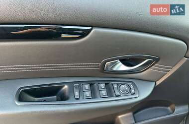 Минивэн Renault Grand Scenic 2011 в 