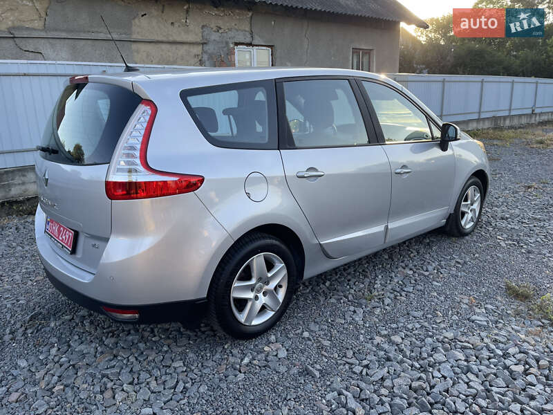 Минивэн Renault Grand Scenic 2014 в Черновцах фото 23 Минивэн Renault Grand Scenic 2014 в Черновцах