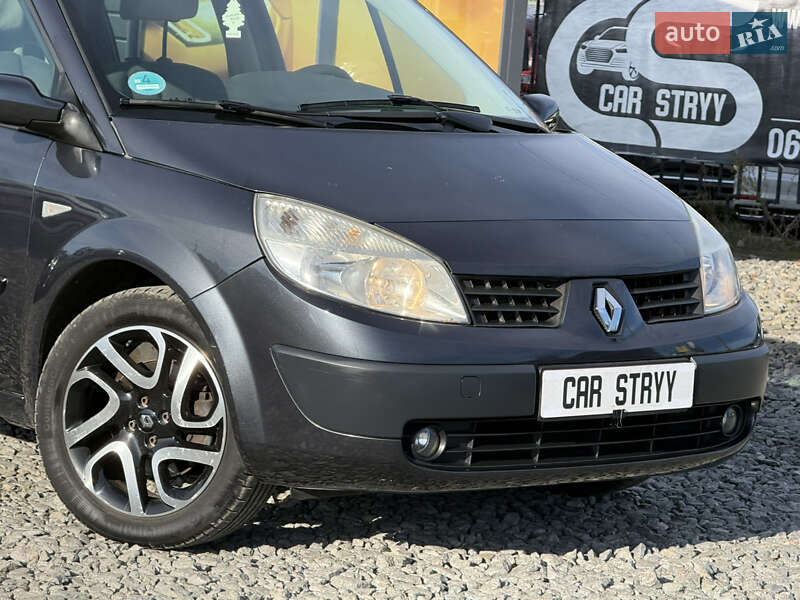 Минивэн Renault Grand Scenic 2005 в Стрые