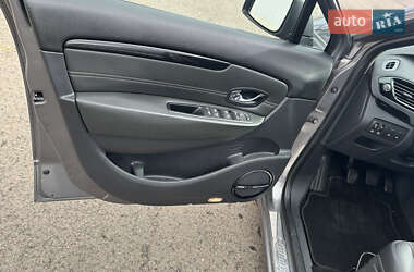 Мінівен Renault Grand Scenic 2013 в 