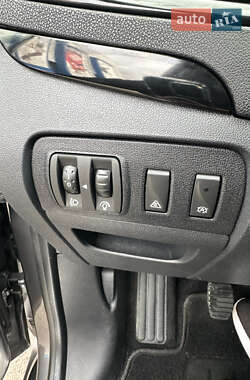 Мінівен Renault Grand Scenic 2013 в 