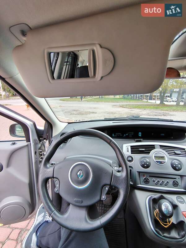Минивэн Renault Grand Scenic 2008 в Каменском фото 19 Минивэн Renault Grand Scenic 2008 в Каменском