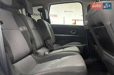 Минивэн Renault Grand Scenic 2012 в 