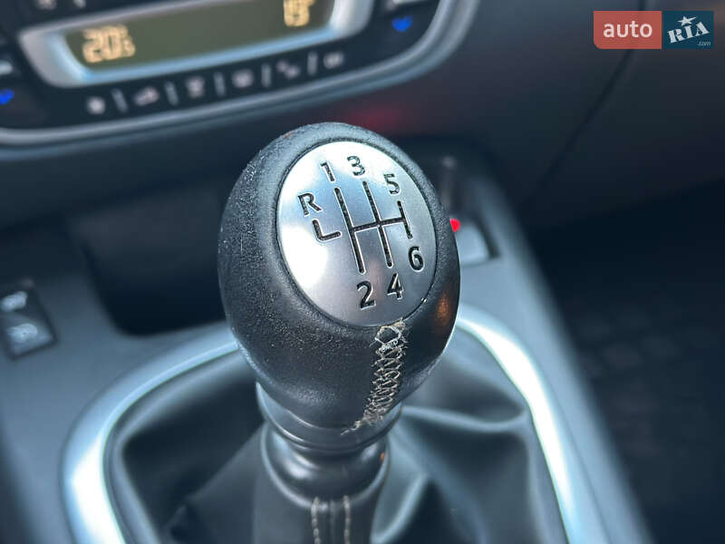 Мінівен Renault Grand Scenic 2015 в Сарнах фото 27 Мінівен Renault Grand Scenic 2015 в Сарнах