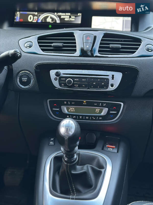 Мінівен Renault Grand Scenic 2015 в Сарнах фото 61 Мінівен Renault Grand Scenic 2015 в Сарнах