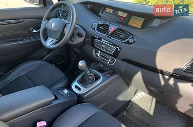 Мінівен Renault Grand Scenic 2011 в  фото 6 Мінівен Renault Grand Scenic 2011 в