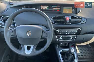 Мінівен Renault Grand Scenic 2011 в  фото 9 Мінівен Renault Grand Scenic 2011 в