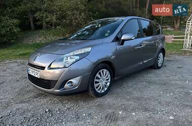Мінівен Renault Grand Scenic 2011 в Ізяславі