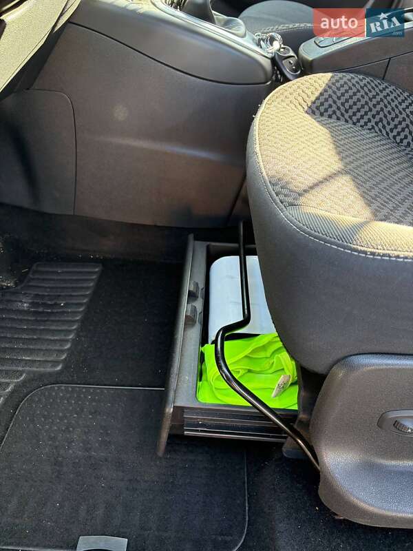 Минивэн Renault Grand Scenic 2011 в Ужгороде фото 20 Минивэн Renault Grand Scenic 2011 в Ужгороде