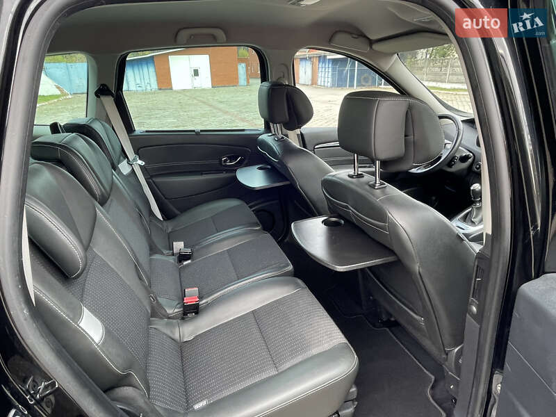 Минивэн Renault Grand Scenic 2013 в Ровно фото 59 Минивэн Renault Grand Scenic 2013 в Ровно