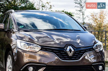 Мінівен Renault Grand Scenic 2019 в  фото 18 Мінівен Renault Grand Scenic 2019 в