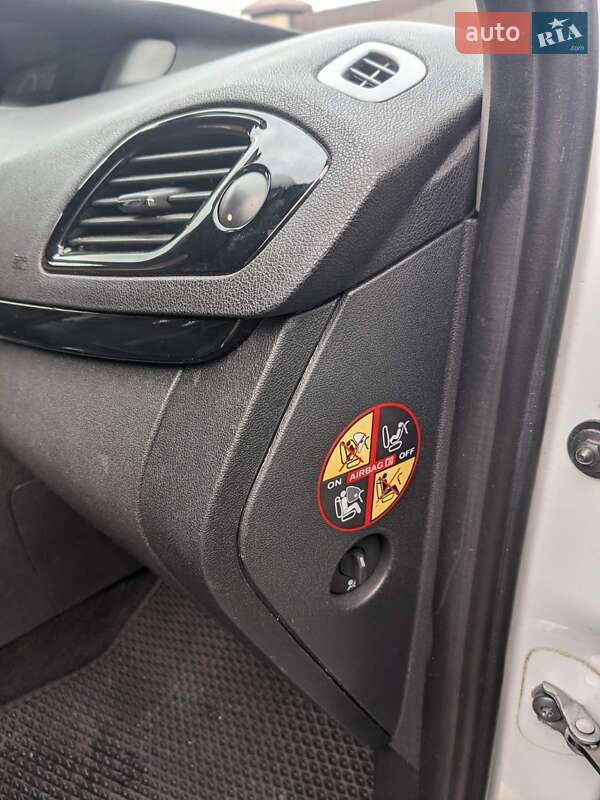 Мінівен Renault Grand Scenic 2015 в Луцьку фото 15 Мінівен Renault Grand Scenic 2015 в Луцьку