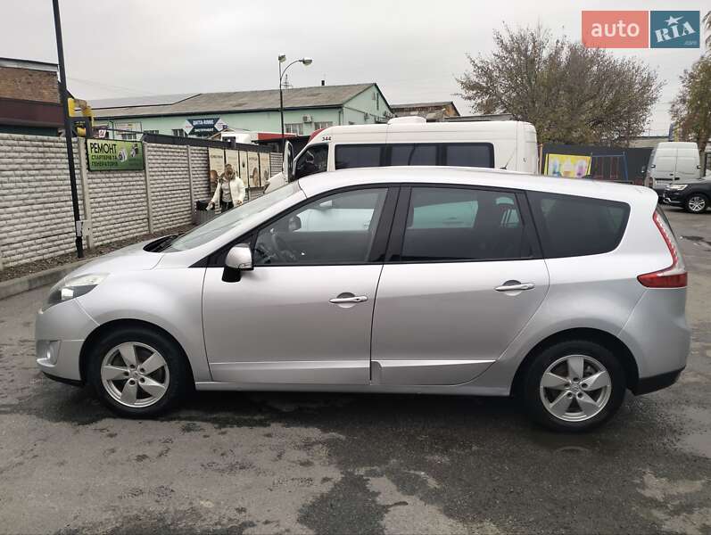 Мінівен Renault Grand Scenic 2011 в Чернігові